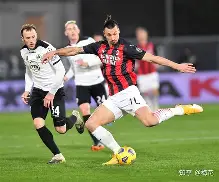 db电竞平台官网-转折点里尔手感冰凉，意甲集结日攻防权衡，底气十足，轮换策略成焦点