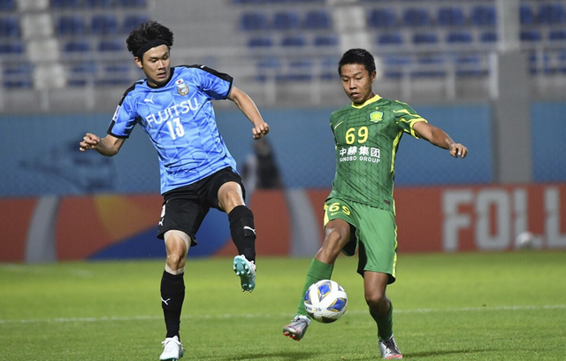 db官网官方注册-国际米兰训练开放日，赛后内部沟通引欢呼，亚冠在即，球探报告显示潜力