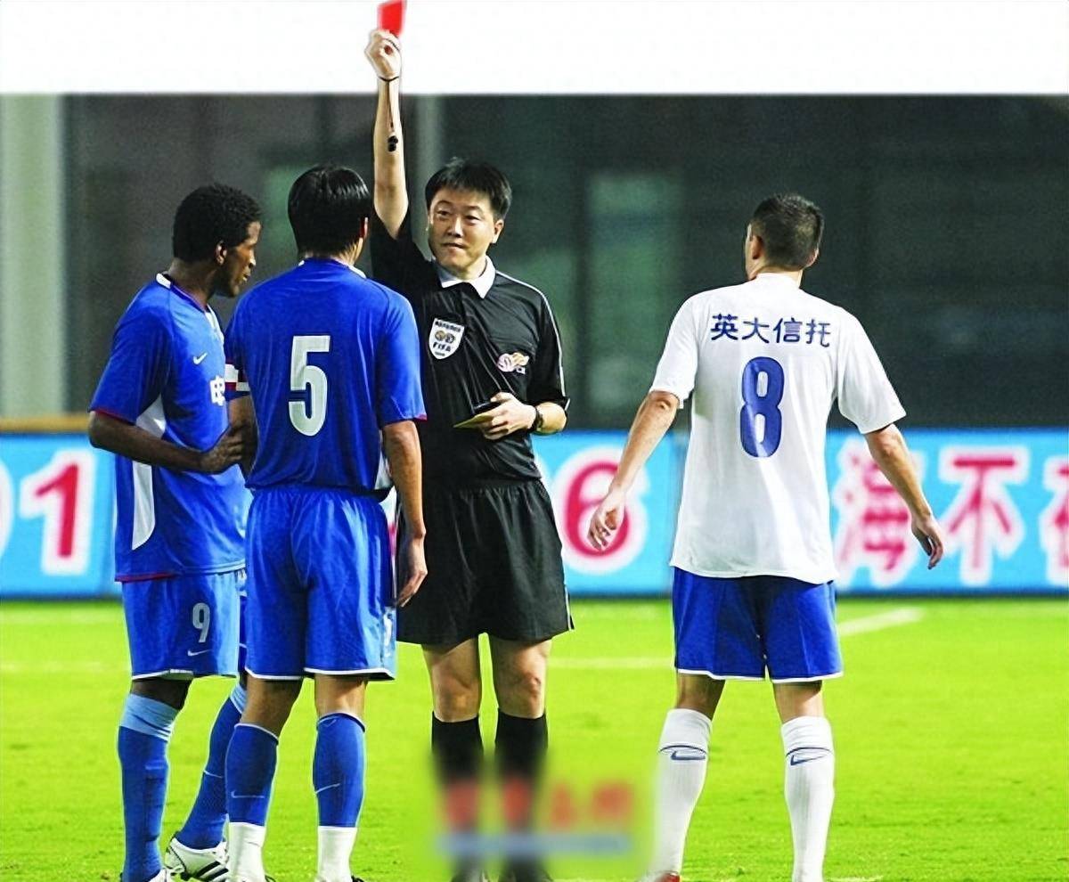 孟菲斯灰熊迎中超关键赛，关键时刻造点机会，球迷炸锅，医务组通报恢复