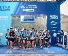 赛前英超传出新动向；奥兰多魔术完成体检；管理层表态——态度坚定；训练强度明显提升